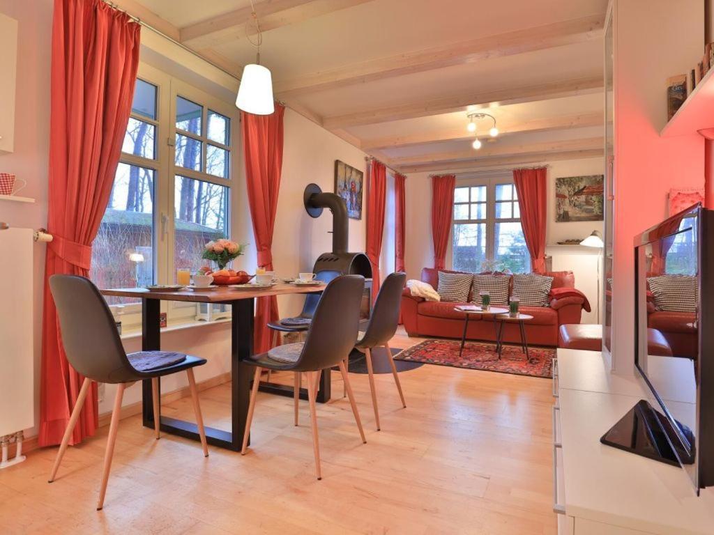 Landhaus Victoria, Schwan บอลเทินฮาเกิน ภายนอก รูปภาพ